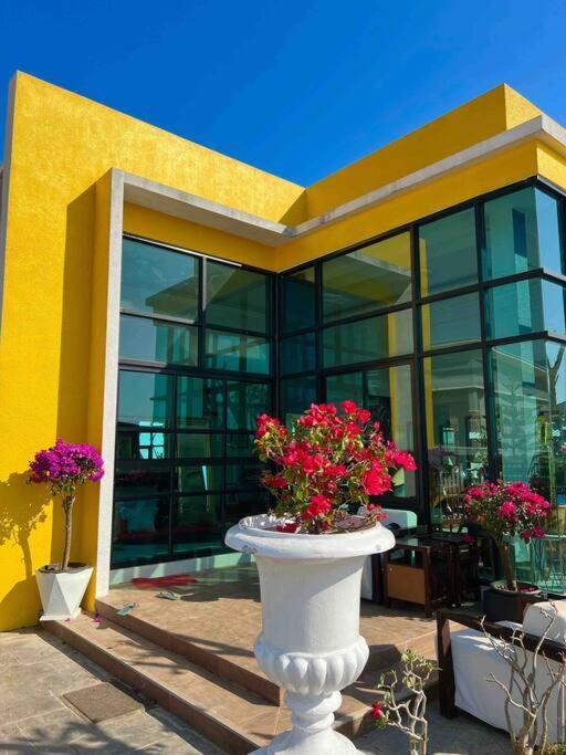 Colorful Pool Villa, Chiang Rai, Thailand Экстерьер фото